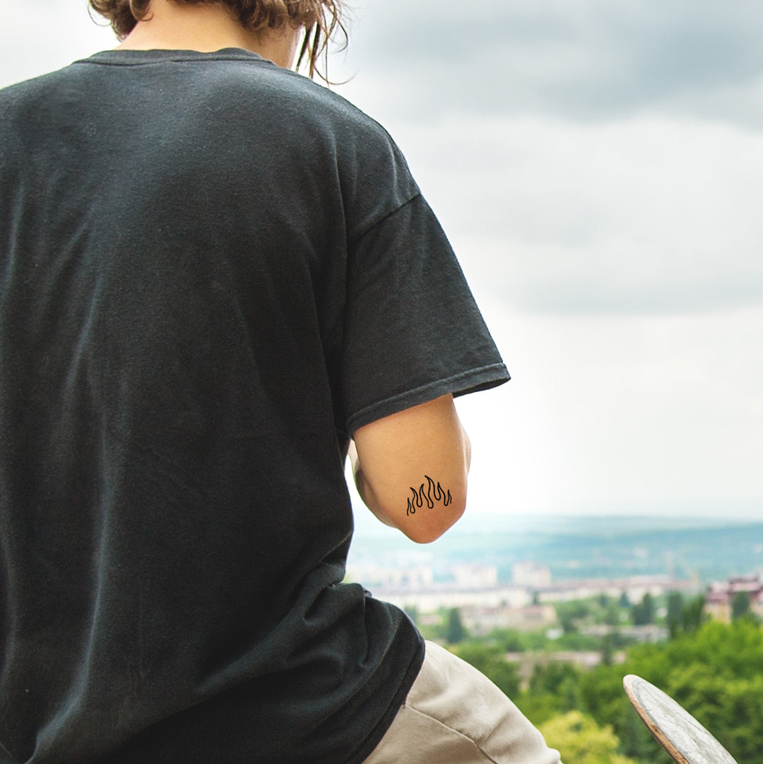 Flammen Temporaeres Tattoo