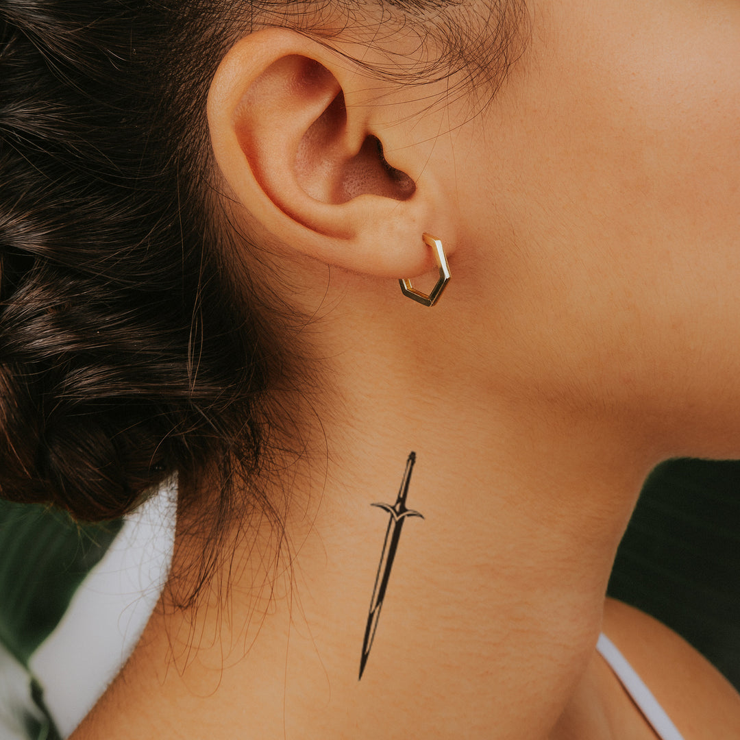 Schwert Temporaeres Tattoo